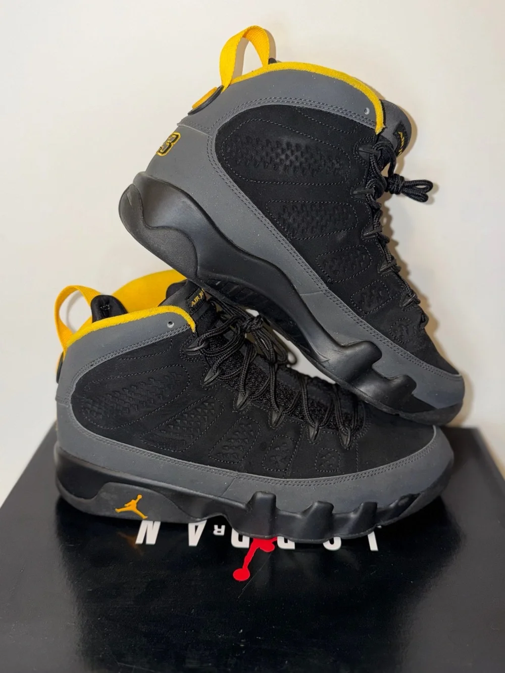 Size 10 - Air Jordan 9 Retro Dark Charcoal University Gold (CT8019-070) Clean